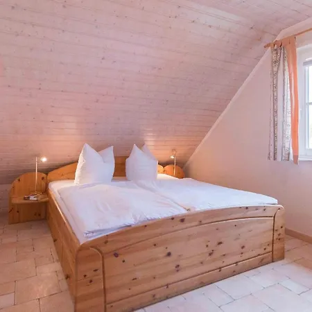 Haus Windfluechter Whg. Lf 6.2 * Wustrow (Fischland)